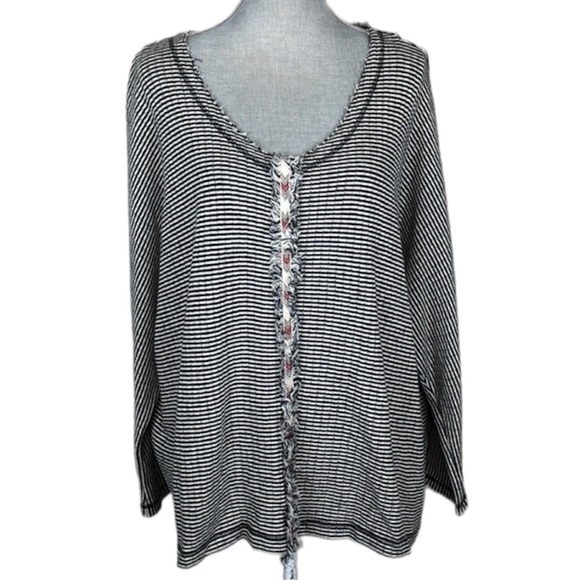 Oddy M/L Black & White Stripe Fringe Front Long Sleeve Sweater Medium/ Large - Picture 1 of 8